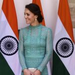 La duquesa de Cambridge durante la recepción protocolaria con el primer ministro en Hyderabad House