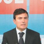 Saura solicita a Valcárcel mantener la financiación acordada por la Asamblea