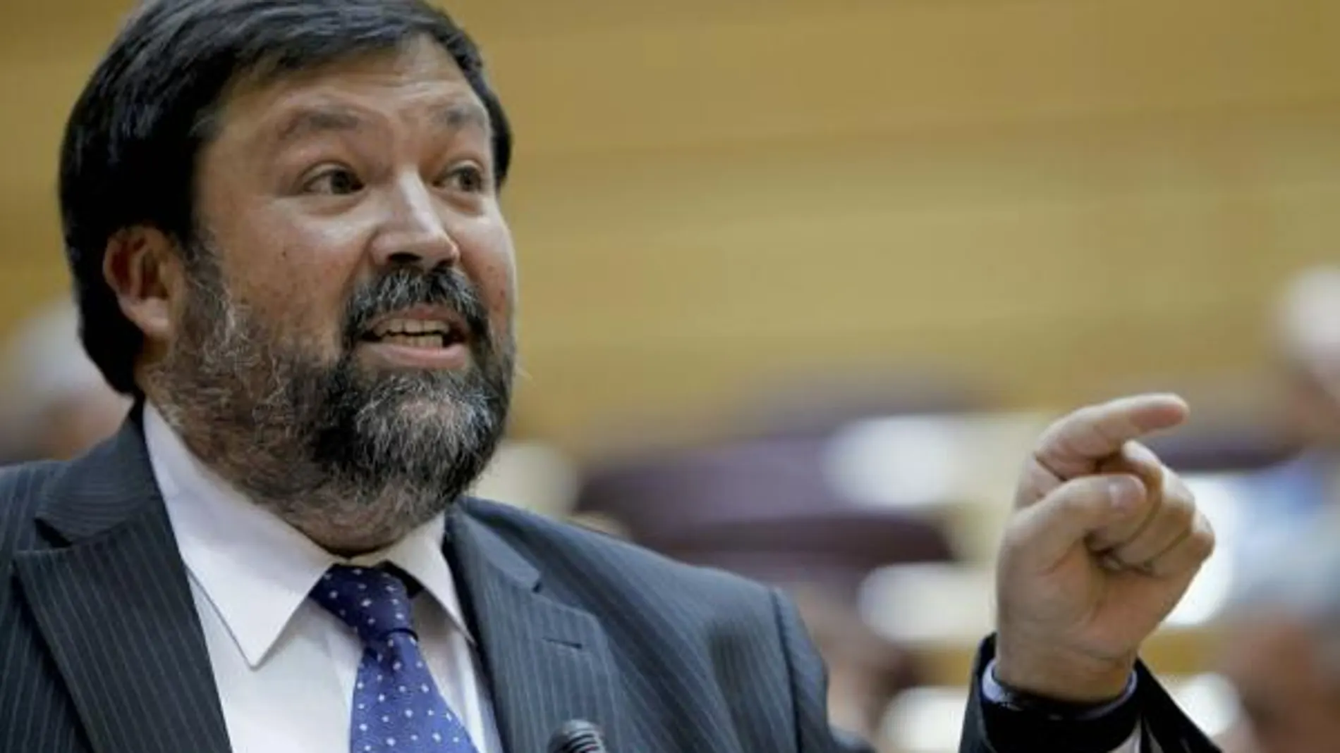 Caamaño: La ley de libertad religiosa restringirá el uso del burka