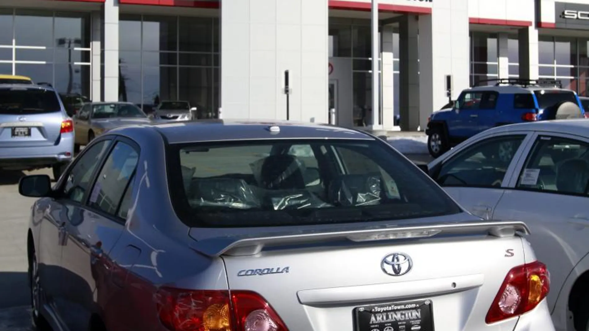 Toyota Corolla en uno de los concesionarios de la marca japonesa en América