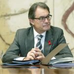 El presidente de la Generalitat en funciones, Artur Mas, durante la reunión semanal del Govern