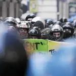  Italia: con reforma pese a las protestas