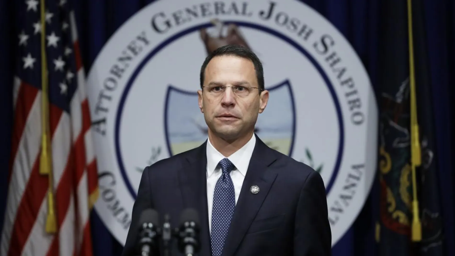 El fiscal general del estado, Josh Shapiro, durante su comparecencia ante la prensa. Foto: Ap