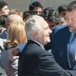 Rajoy y San Gil no se saludan en un homenaje a las víctimas