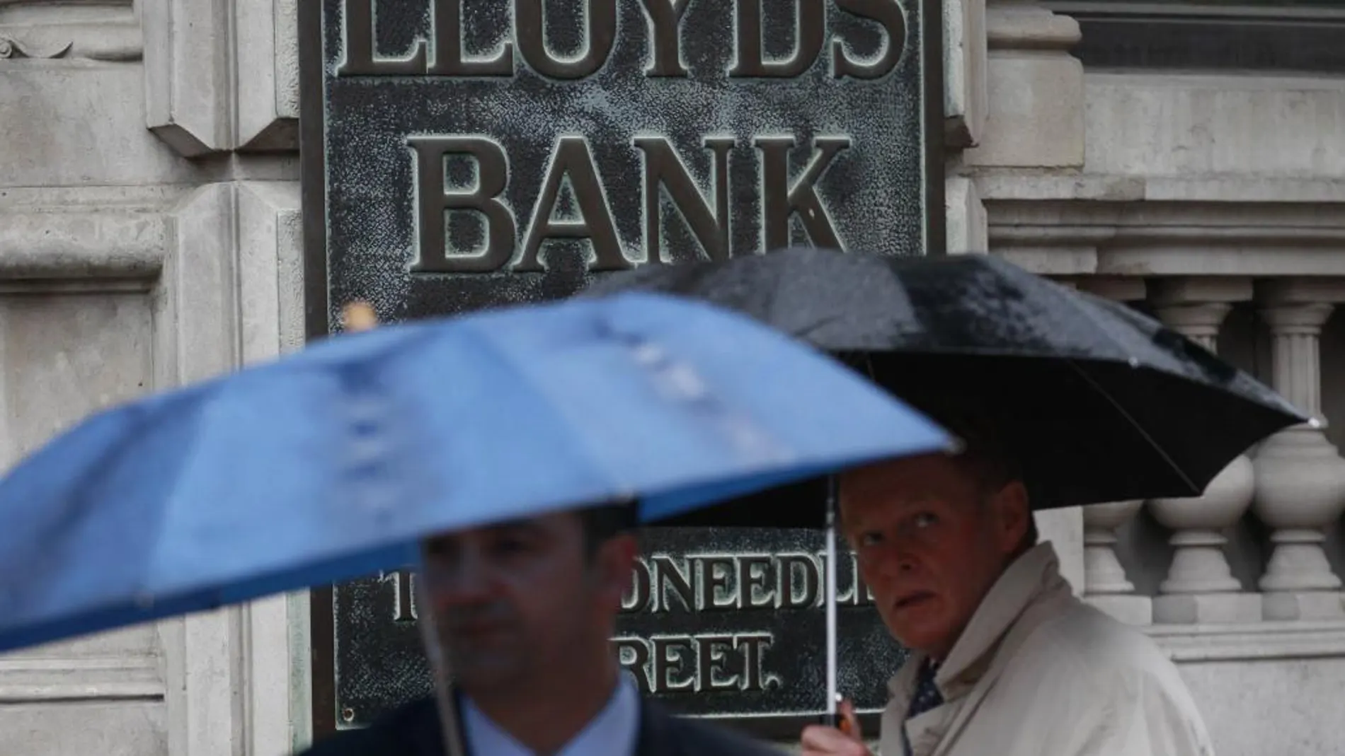 Los grandes bancos del Reino Unido aprueban las pruebas de resistencia
