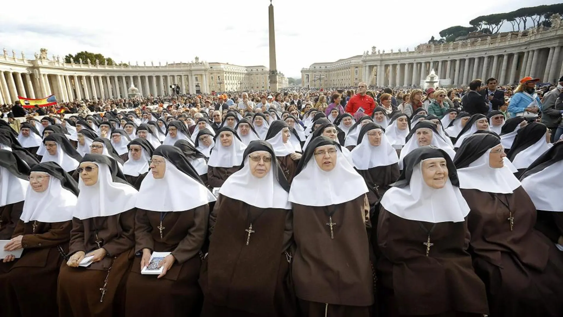 Las Hermanas de la Compañía de la Cruz, durante la ceremonia