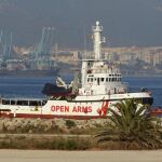 El barco Open Arms en el puerto de Algeciras