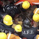 La semana pasada nueve personas murieron en el desplome de otro inmueble residencial en Thane.
