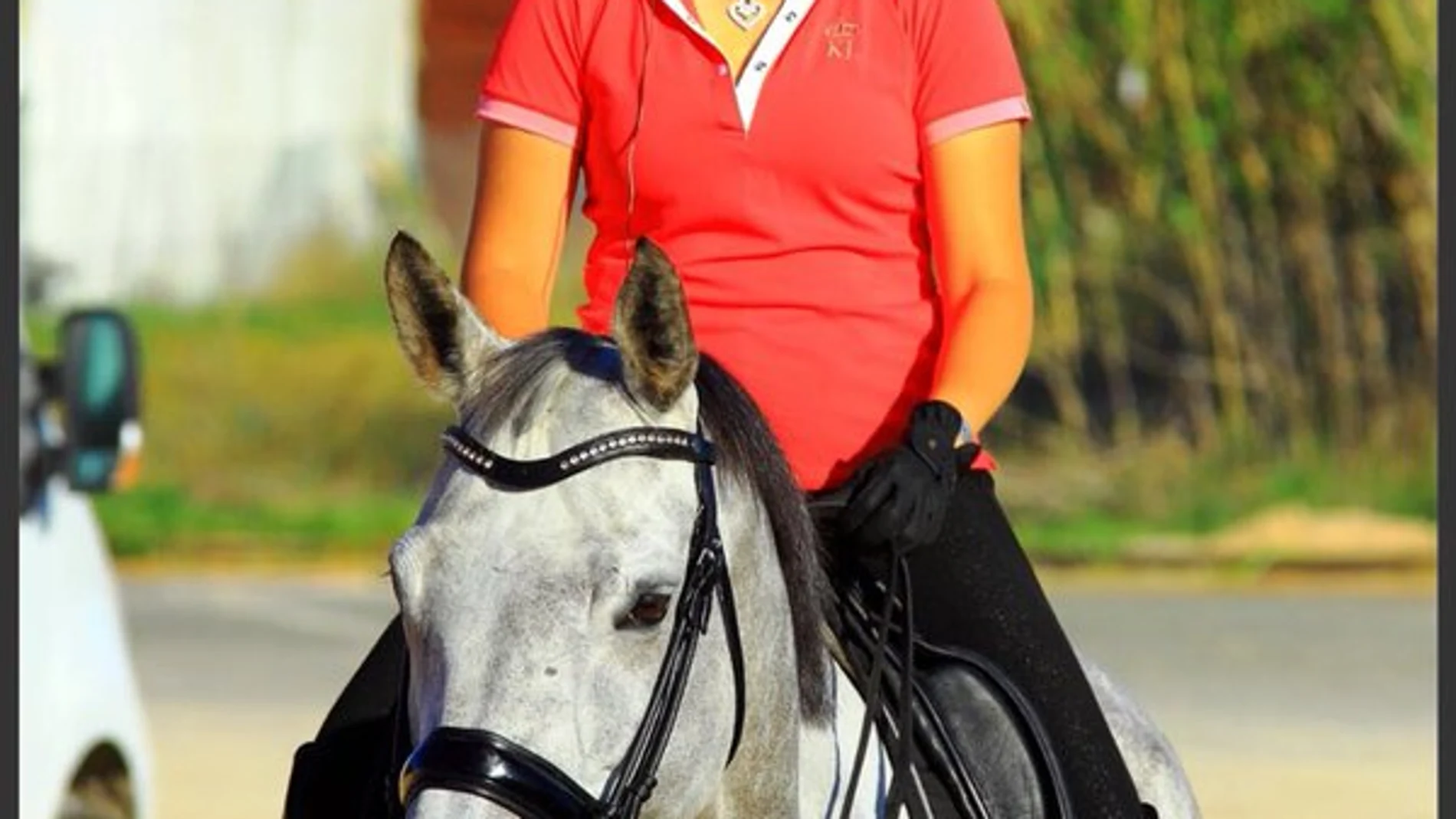 Alexandra Barbançon: «Los caballos hablan, hay que saber escucharlos»