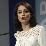 Andrea Levy se atreve a cantar el himno de España de Marta Sánchez en laSexta