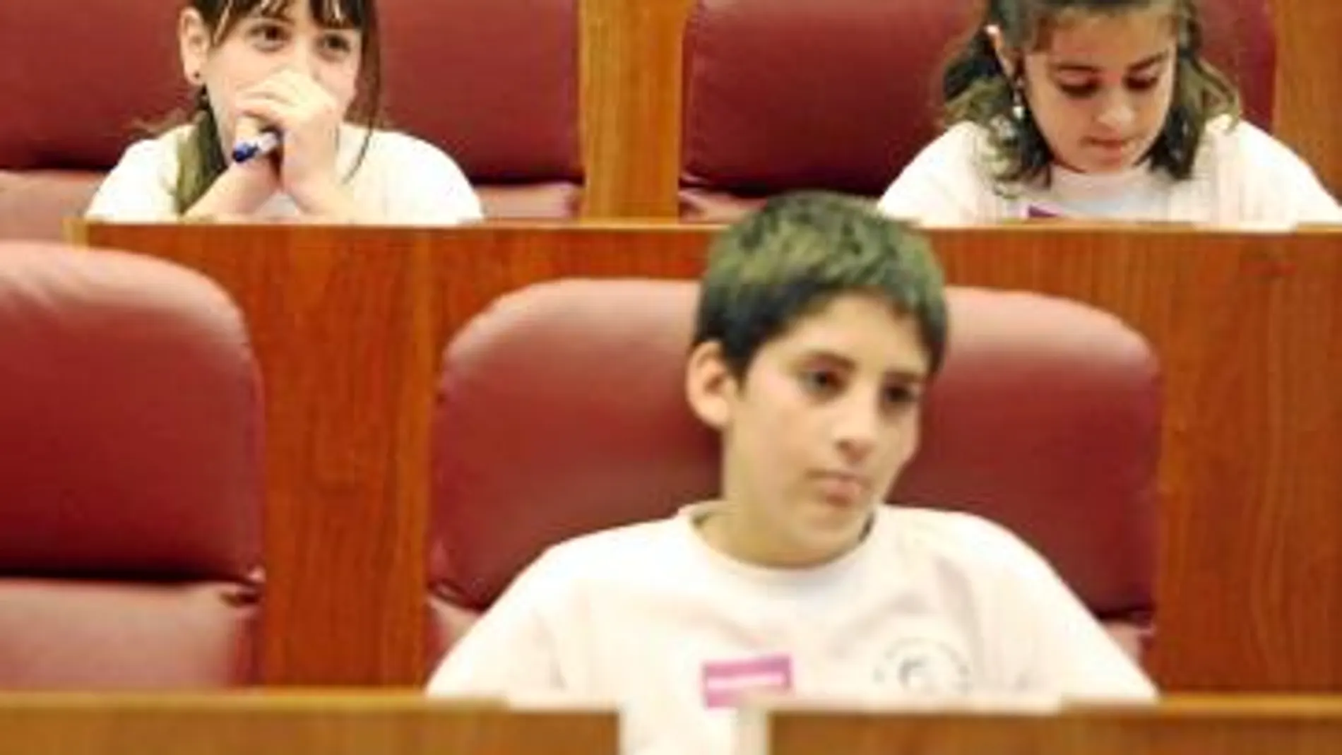Los escolares se comprometen a crear una sociedad justa