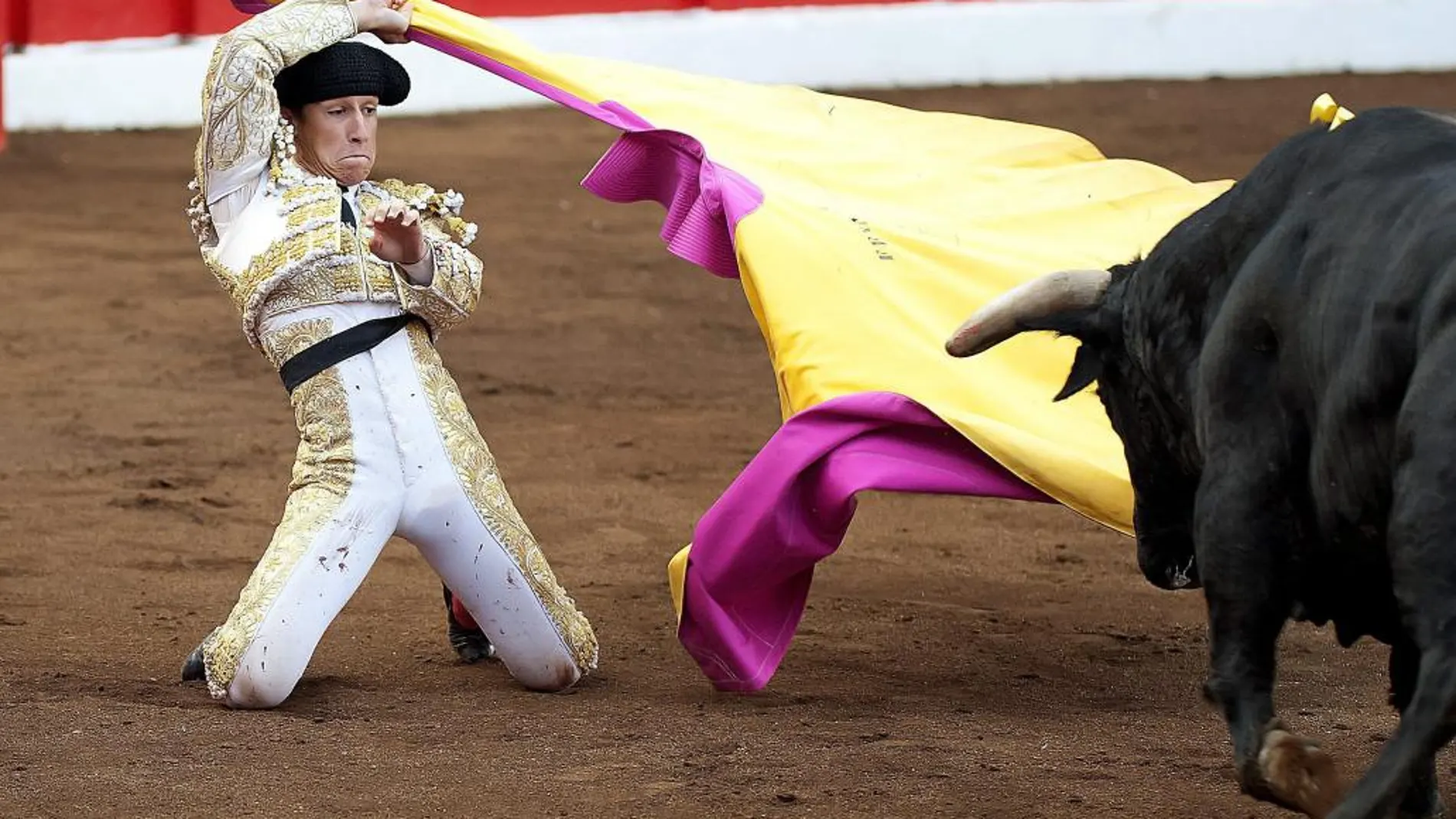 Fernando Rey recibe al quinto en Santander