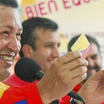 La oposición lanza la «operación Amarre» para derrotar a Chávez