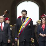 Nicolas Maduro junto a su esposa Cilia Flores y Diosdado Cabello
