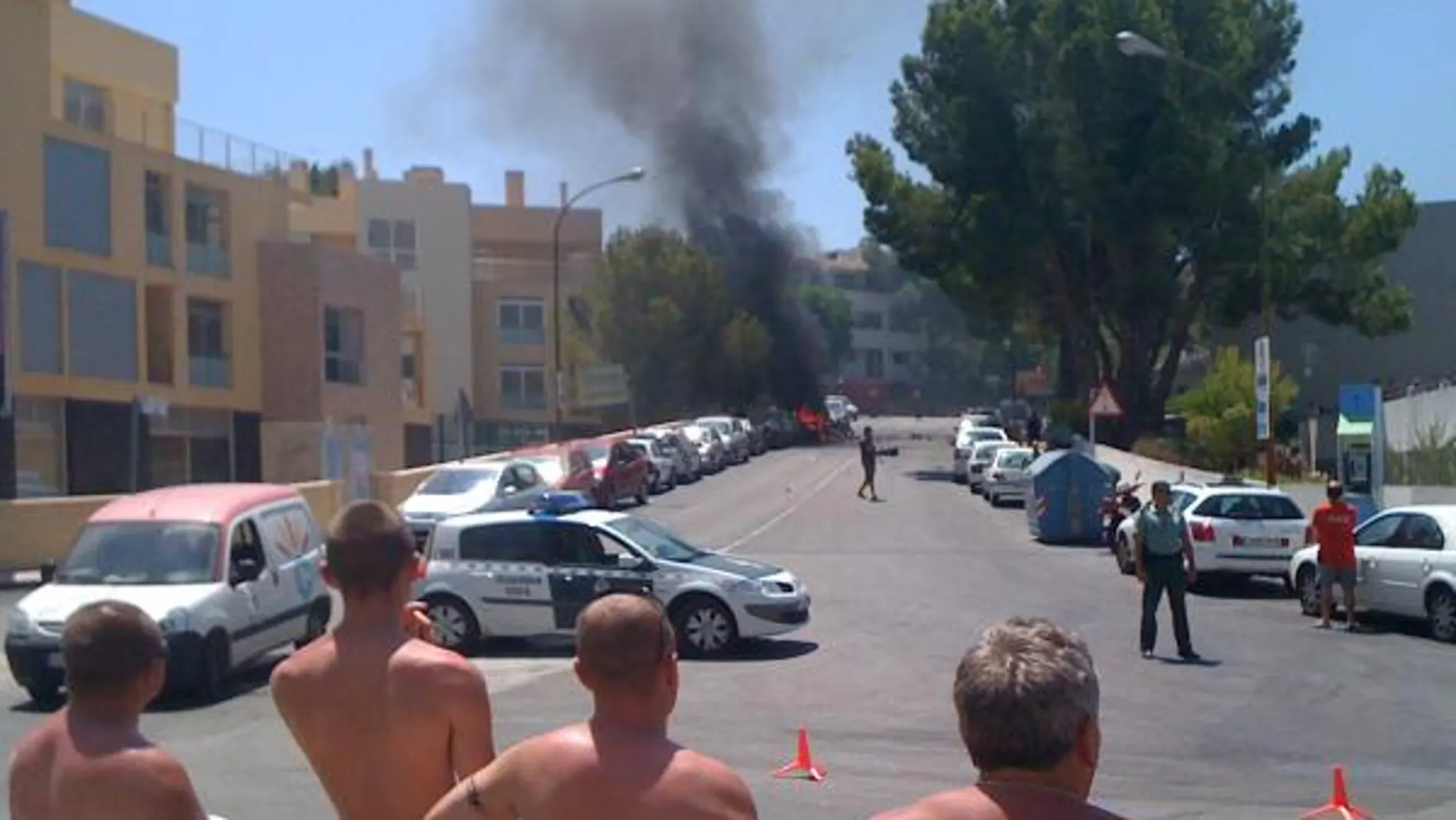 El delegado del Gobierno afirma que los terroristas activaron la bomba "a distancia"y se encuentran con toda probabilidad en Mallorca