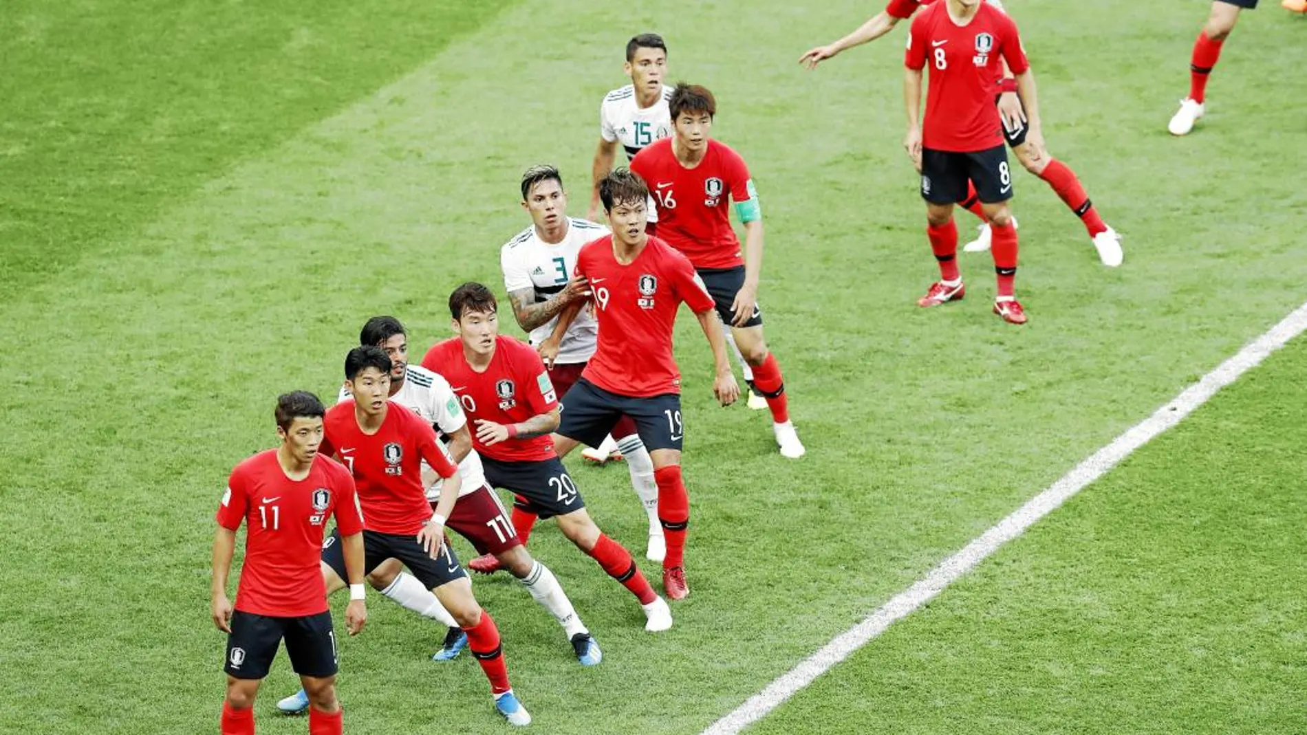 Corea del Sur quedó ayer eliminada del torneo al caer ante México por 2-1. Los asiáticos han sufrido dos derrotas en dos partidos