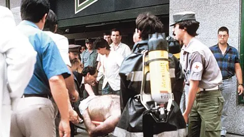 ETA asesinó a 21 personas en el atentado de Hipercor, perpetrado el 19 de junio de 1987