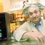 Joan Jovet ofrece a los paladares más exigentes el mejor chocolate y los vinos del Grupo Garvey