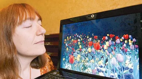 Marta Tafalla nació sin olfato, pero asegura que para ella no representa ningún trauma