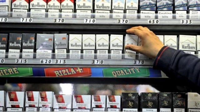 Las ventas de cigarrillos en España se hunden un 50% desde 2004
