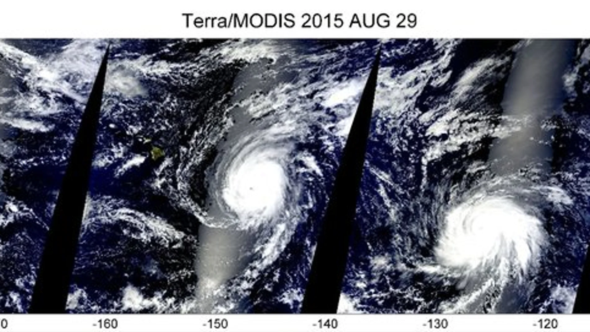 Los «huracanes trillizos» captados por el satélite de la NASA