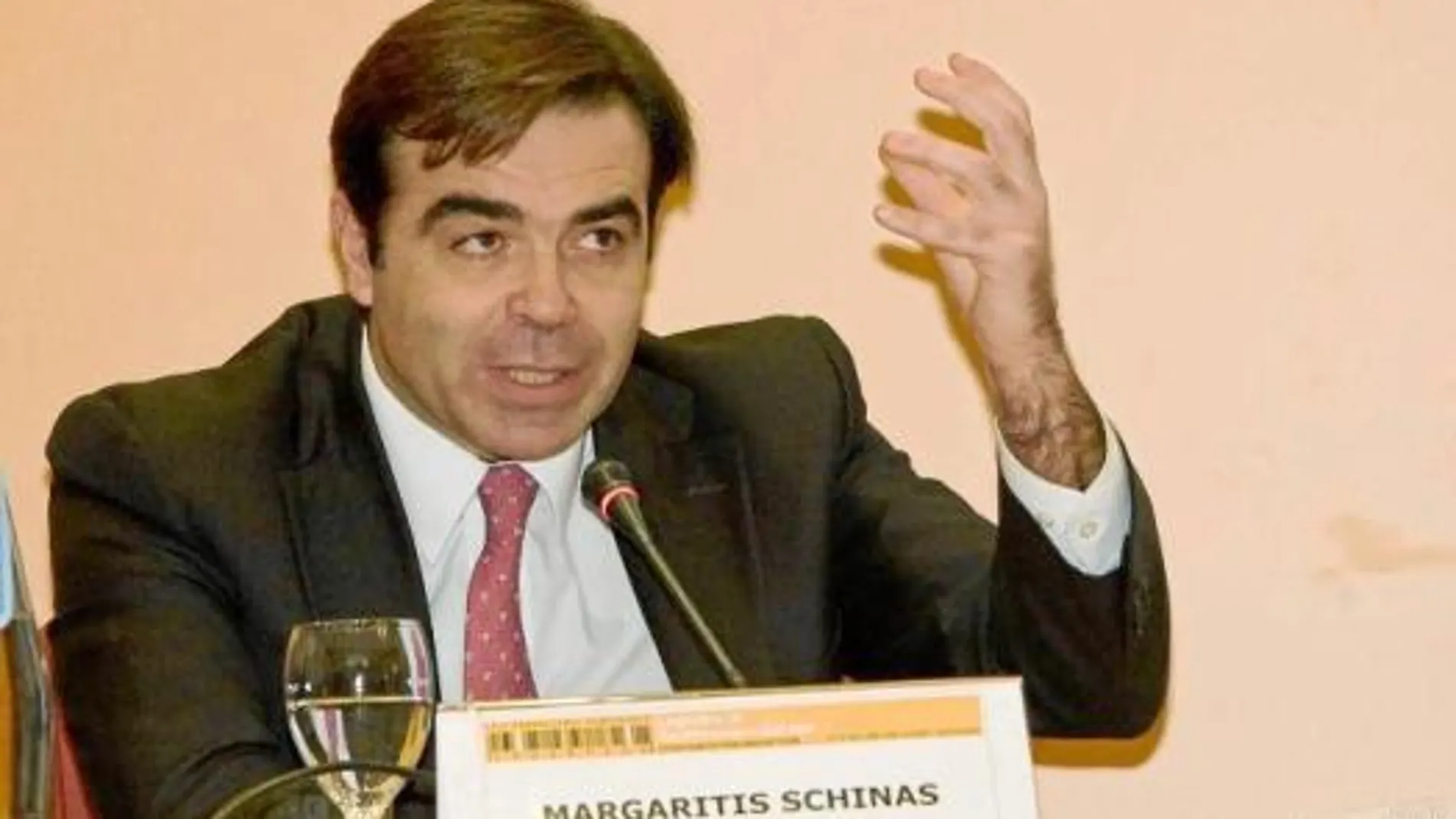El director general de Política Europea en la Comisión Europea, el griego Margaritis Schinas