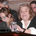 La delegada de Hacienda, Asunción Fley, desgranó los detalles de los presupuestos durante el Pleno extraordinario