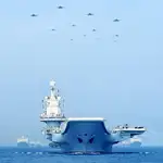 Buques de guerra chinos durante un despliegue en aguas del Mar del Sur de China este año