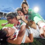Las españolas celebran el pase a la final / FIFA