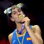 La española Carolina Marin celebra su tercer Mundial de bádminton. Foto: Reuters