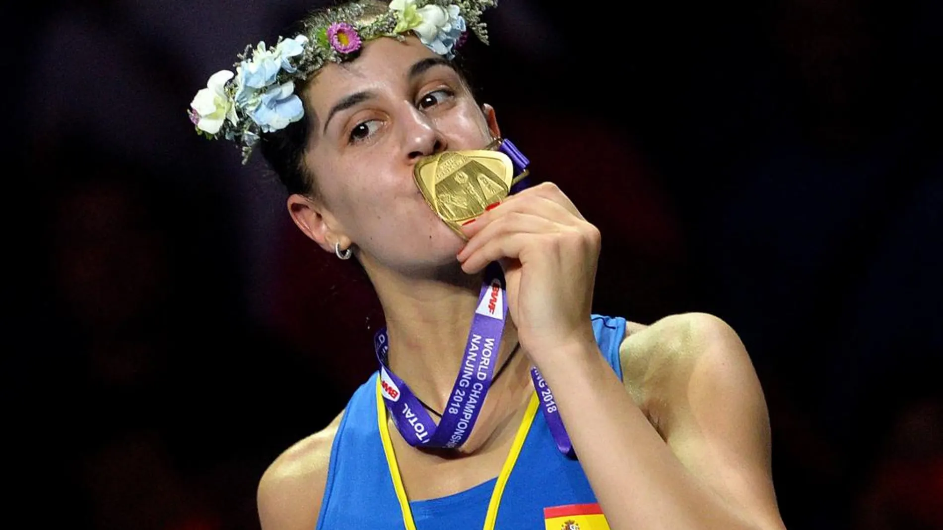 La española Carolina Marin celebra su tercer Mundial de bádminton. Foto: Reuters