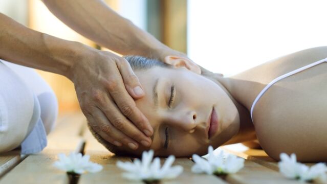 Muchas mujeres recurren a tratamientos de belleza tras las vacaciones.