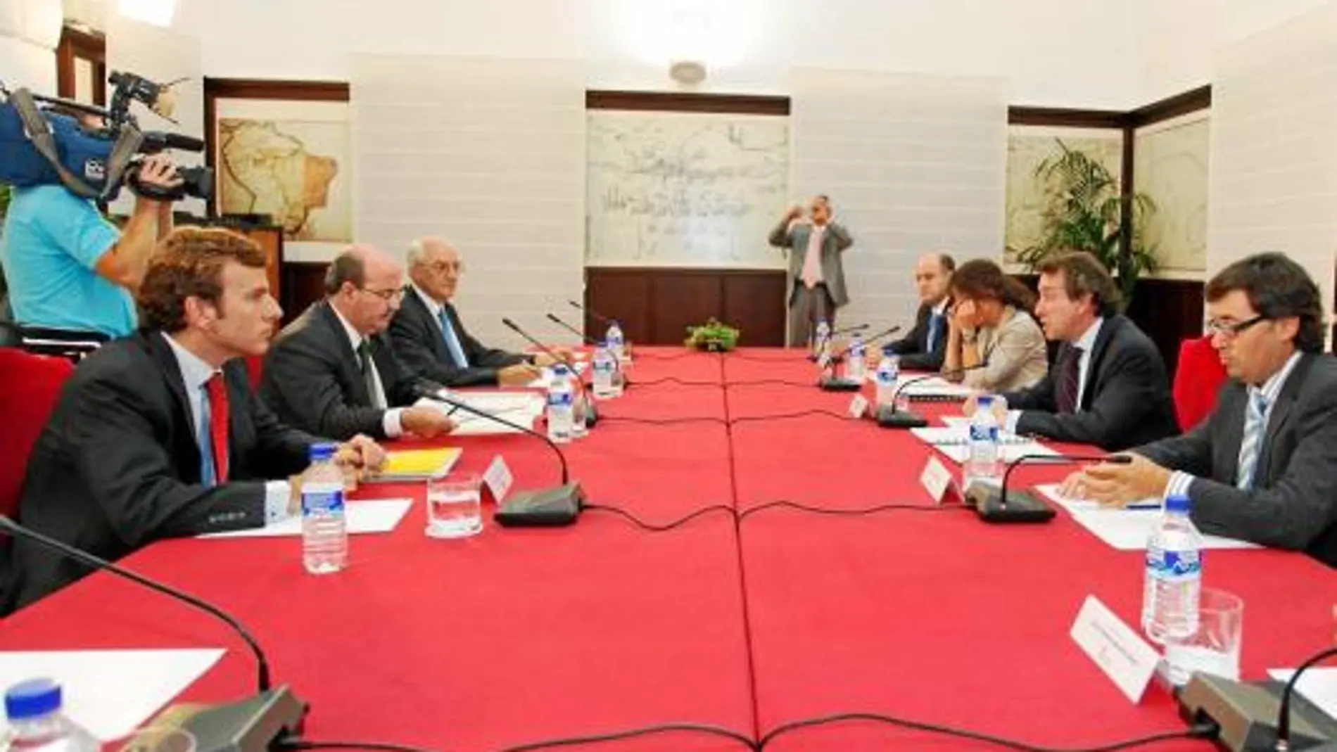 Junta y Gobierno decidirán hoy las inversiones para zonas desfavorecidas
