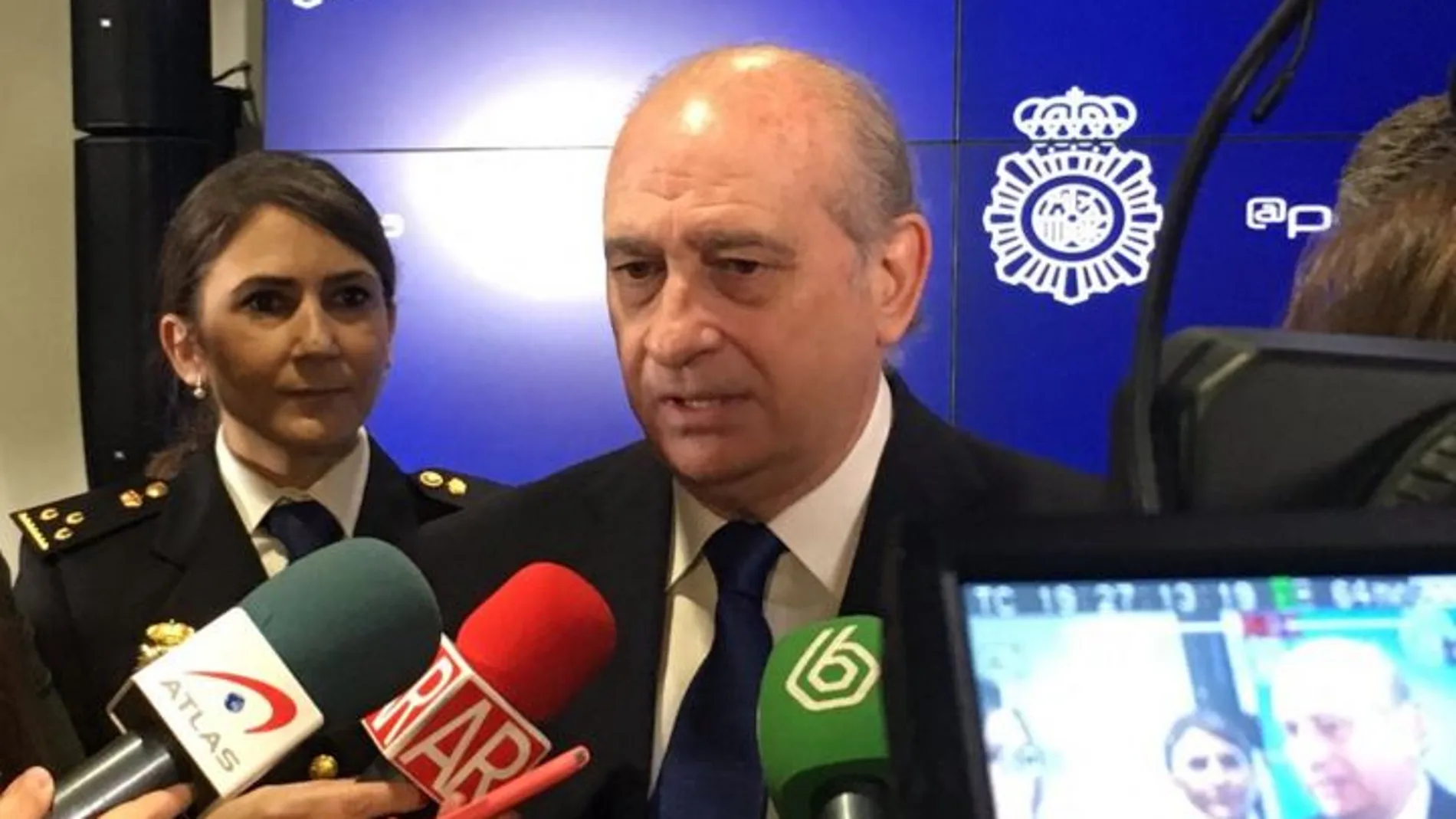 Jorge Fernández Díaz, en la fiesta de la Policía