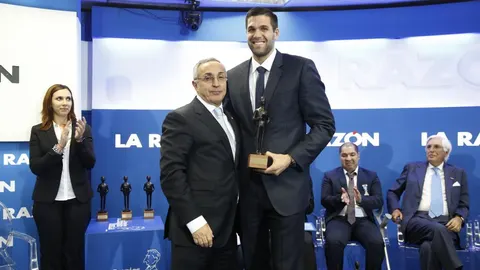 Alejandro Blanco, junto a Felipe Reyes.