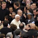 El 80% de los españoles rechaza que el Congreso juzgue al Papa