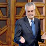El presidente de la Junta de Andalucía, José Antonio Griñán, en una imagen de archivo