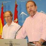 El director general del SEF, Ginés Martinez, y el consejero de Educación, Formación y Empleo, Constantino Sotoca