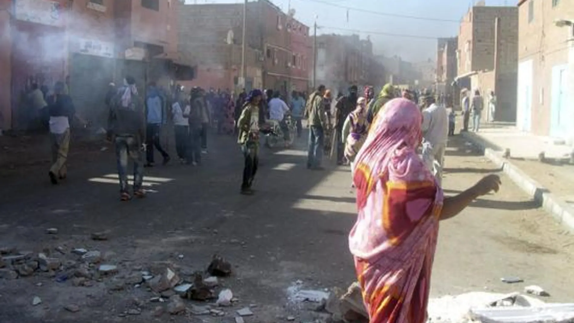 Los disturbios continúan en tres barrios de El Aaiún, según el Polisario