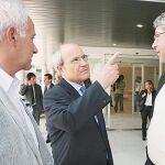 Capdevila: «No se puede abortar sin el acompañamiento paterno» padres