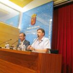 El consejero Salvador Marín y el director del Info, Juan José Beltrán, durante la rueda de prensa
