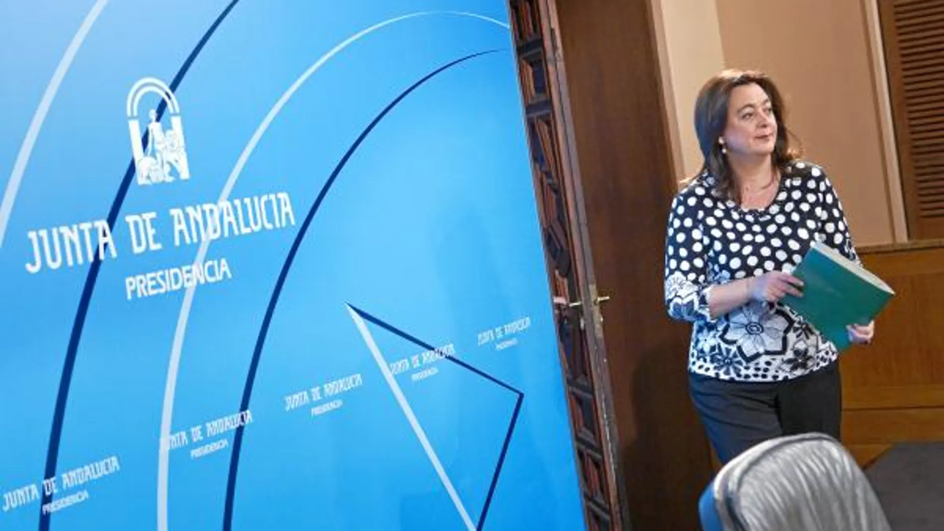 La consejera de Presidencia, Mar Moreno, compareció ayer ante los medios de comunicación en el Palacio de San Telmo