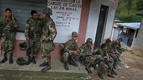 El Ejército de Honduras apuesta por las propuestas de Arias para superar la crisis