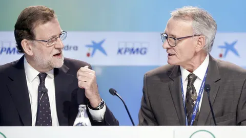 Rajoy volverá a ofrecer a PSOE y Ciudadanos la gran coalición