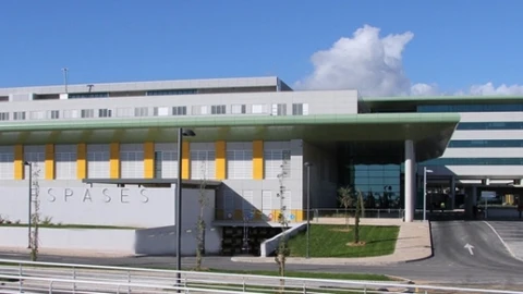 La joven está ingresada en el Hospital Son Espases