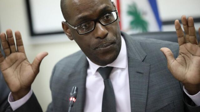 El ministro de Planificación y Cooperación Exterior, Aviol Fleuran