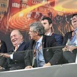 El Rey emérito don Juan Carlos,junto al presidente de la FIFA, Gianni Infantino, Villar y el presidente del Sevilla