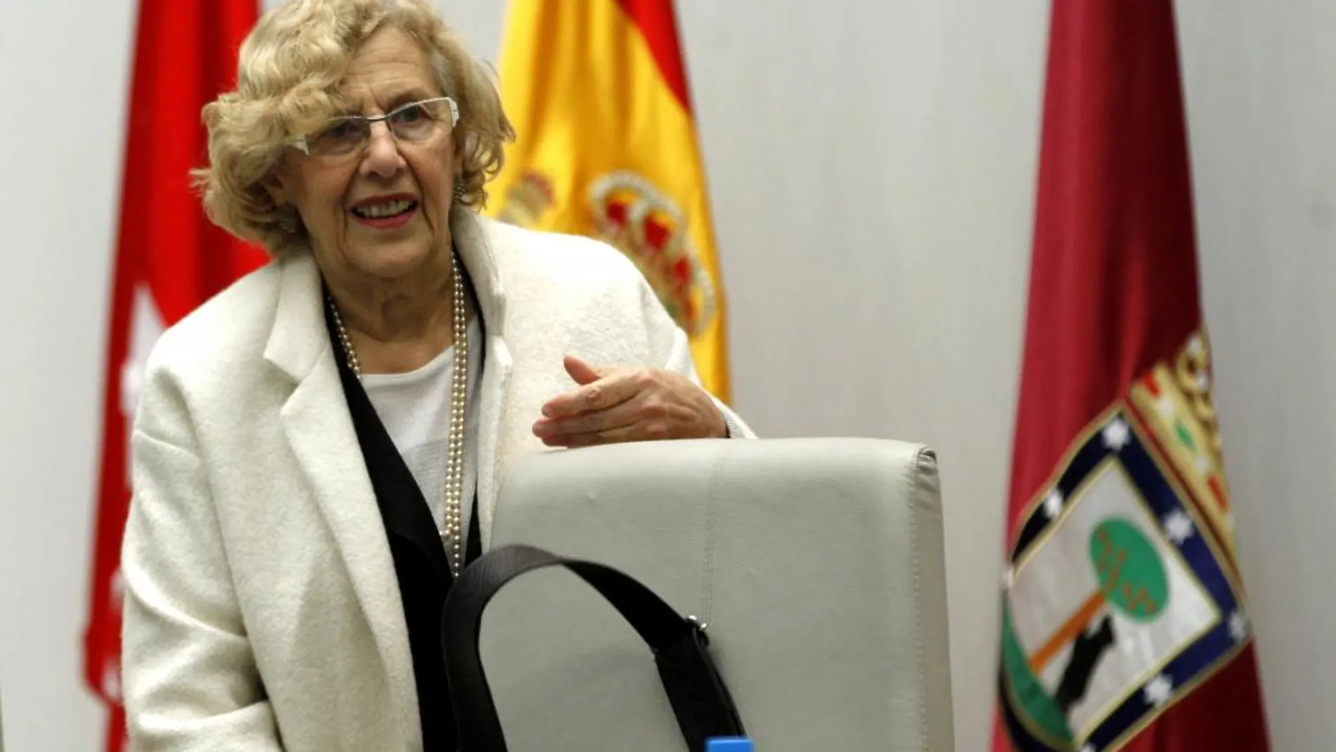 Manuela Carmena, al comienzo del Pleno del Ayuntamiento de Madrid de hoy.