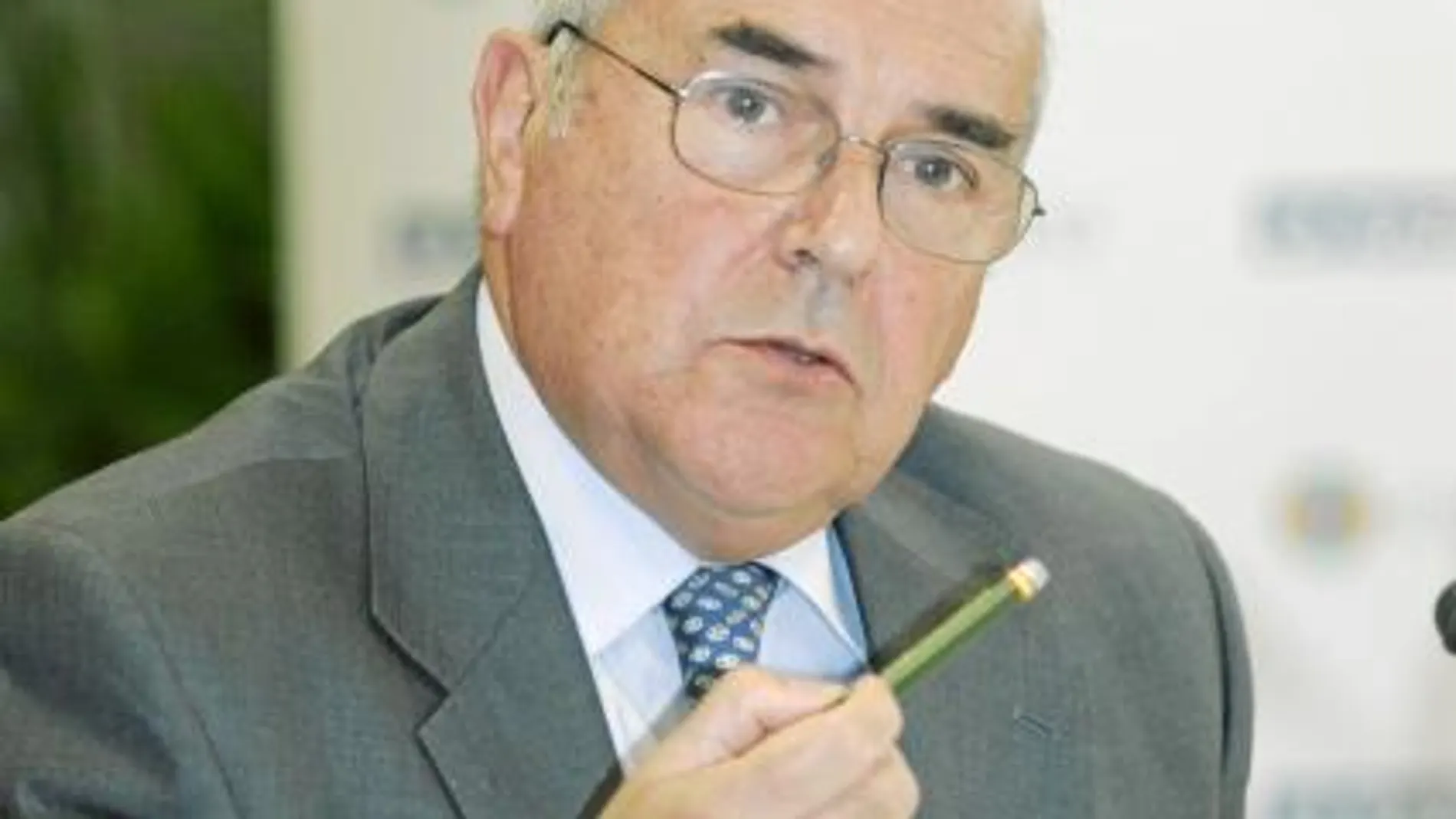 Luis Alejandre. General, ex jefe de Estado Mayor del Ejército y columnista de LA RAZÓN