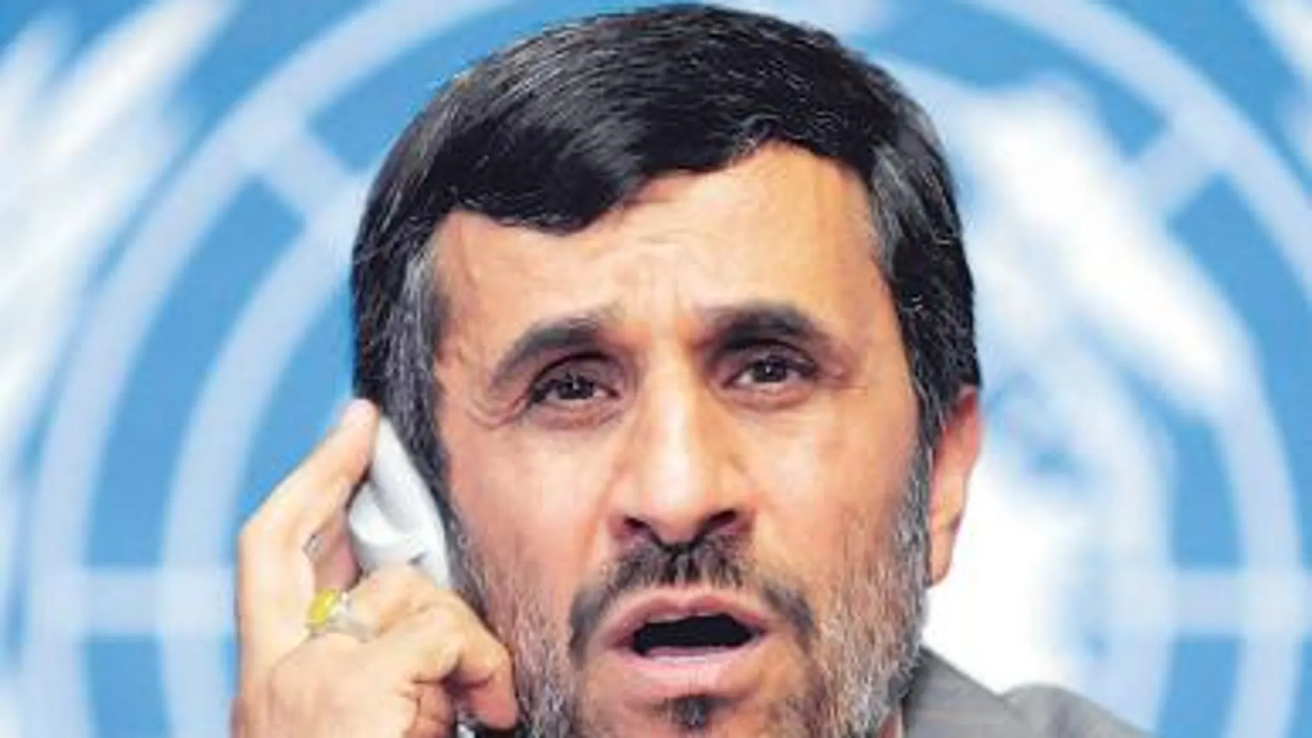 Mahmud Ahmadineyad, durante su discurso de ayer en Ginebra